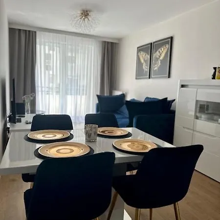 Apartament Na Długiej *